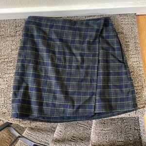Ultra high rise hollister skirt